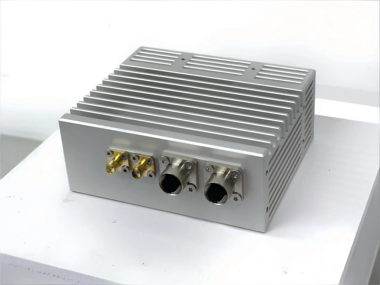 Pobot Navi O1 导航智控一体机铝合金机身